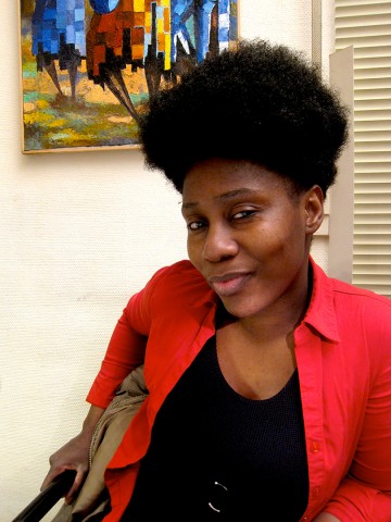 Rhode Makoumbou ravie d'apprendre qu'elle va bientôt exposer au Qatar