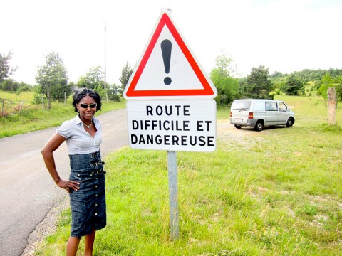 Rhode Makoumbou sur les routes de la région des Cévennes (Dép. de la Lozère)