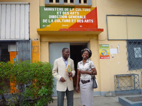 10 août 2009 › Jonas Tchikaya Balou (Directeur de l'Animation et de la Promotion Culturelle) et Rhode Makoumbou.