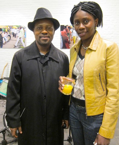 08 oktober 2010 › Le chanteur congolais Zico-Man (Groupe Afrosoukous) et Rhode Makoumbou.