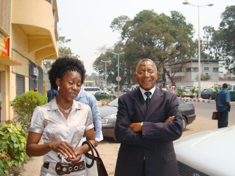 28 juillet 2009 › Rhode Makoumbou et Jean Luc Aka Evy (Directeur Général du Ministère de la Culture et des Arts).