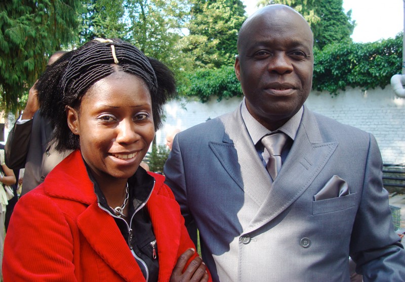 13 juni 2009 › Rhode Makoumbou et l'Ambassadeur de la République du Congo Roger Julien Menga.