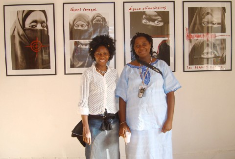 11 mai 2008 › Rhode Makoumbou et la photographe sénégalaise Fatou Kandé Senghor.
