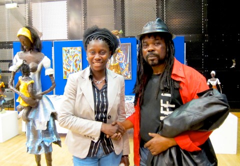 17 april 2010 › Rhode Makoumbou et le chanteur congolais Nzongo Soul.