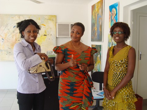 14 mai 2009 › Rhode Makoumbou, Hélène Ida Ntsiba (Galerie Congo) et Désirée Hermione Ngoma (Les Dépêches de Brazzaville).