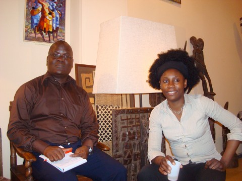03 novembre 2008 › Rhode Makoumbou interviewée par le journaliste Jean-Antoine Doudou (quotidien «Le Patriote»).