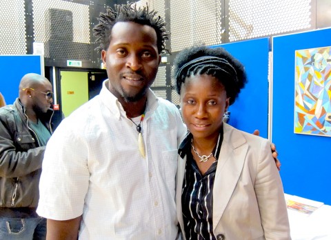 17 avril 2010 › Ulrich N'Toyo (marionnettiste congolais) et Rhode Makoumbou.