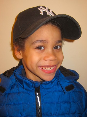 15 april 2018 › Quentin, le fils cadet de  Rhode Makoumbou, très heureux de célébrer son sixième anniversaire.