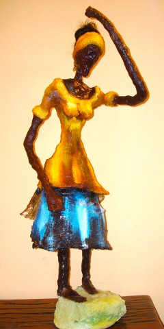 Rhode Makoumbou › Sculpture : «Au village» (2008)