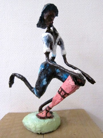 Rhode Makoumbou › Beeldhouwwerk: «Jour de fête» • ID › 311
