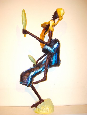 Rhode Makoumbou › Beeldhouwwerk: «La jeune danseuse» • ID › 214