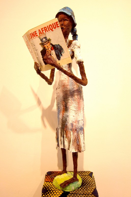 Rhode Makoumbou › Beeldhouwwerk: «La lecture» (2013)