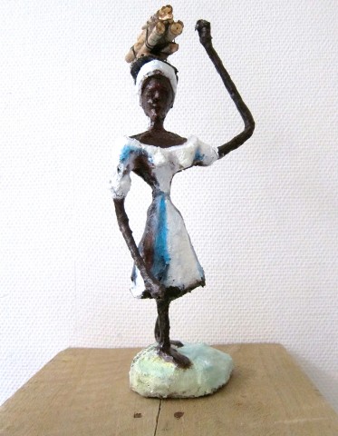 Rhode Makoumbou › Sculpture : «Le bois pour le repas» (2011) • ID › 319