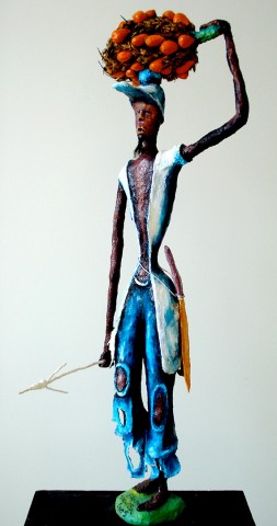 Rhode Makoumbou › Sculpture : «Le chasseur» (2005) • ID › 136
