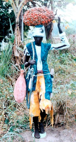 Rhode Makoumbou › Beeldhouwwerk: «Le malafoutier (de face)» • ID › 12