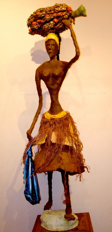 Rhode Makoumbou › Sculpture : «Le régime de noix de palme (6)» (2007)