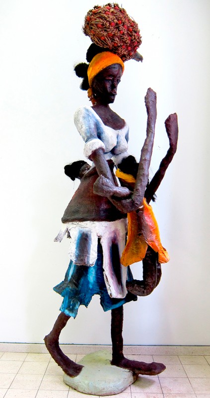 Rhode Makoumbou › Beeldhouwwerk: «Les jumelles» (2011)