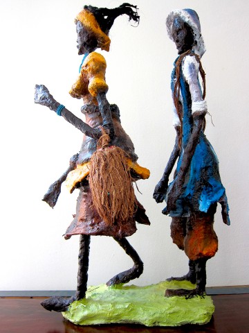 Rhode Makoumbou › Sculpture : «Un couple dans le Pool» • ID › 251