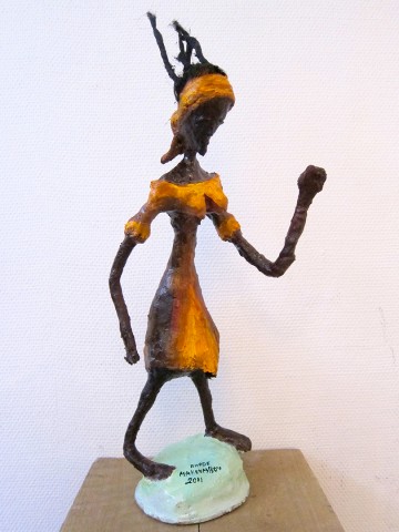 Rhode Makoumbou › Sculpture : «Une jeune fille de Mansimou» (2011) • ID › 313