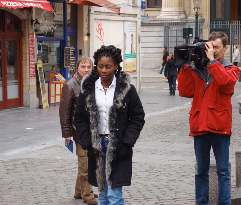 13 mars 2008 › Interview de Rhode Makoumbou pour TV RFO - TV5 Monde.