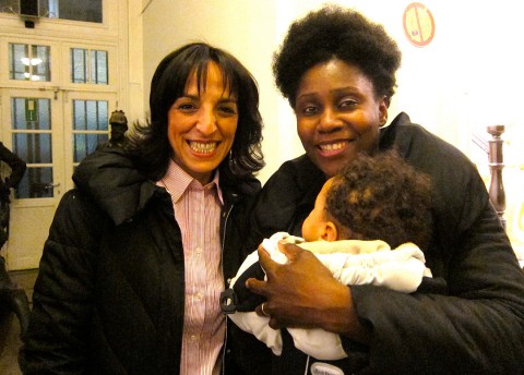 05 maart 2013 › Fadila Laanan (Ministre de la Culture de la Communauté Française) et Rhode Makoumbou (portant son fils Quentin).