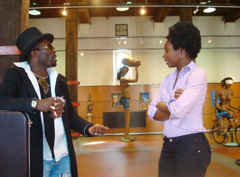 10 septembre 2009 › Le chanteur congolais Youss Banda et Rhode Makoumbou.