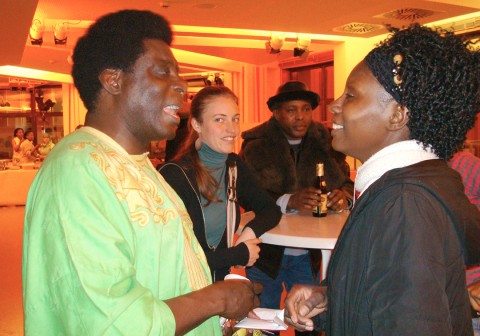 29 octobre 2007 › Le grio congolais Kungu Luziamu et Rhode Makoumbou.