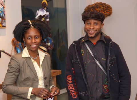 05 février 2009 › Rhode Makoumbou et le chanteur congolais Borrina Mapaka.