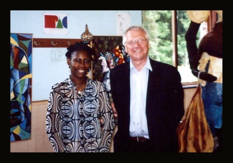 26 mai 2007 › Rhode Makoumbou et le sénateur Philippe Mahoux.