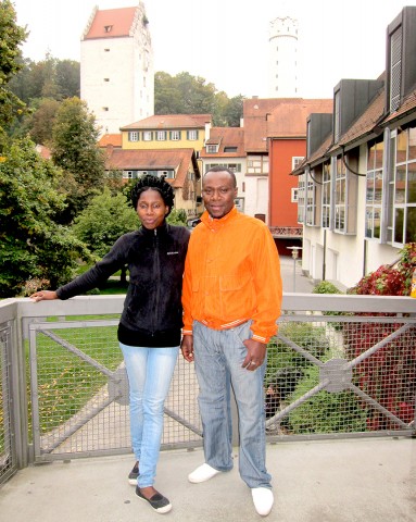 30 september 2011 › Rhode Makoumbou et Patrick Pinda (animateur de l'association culturelle africaine Akume).