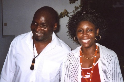 08 mars 2007 › Samuel Nja Kwa (photographe camerounais et président de la Biennale DUTA) et Rhode Makoumbou.