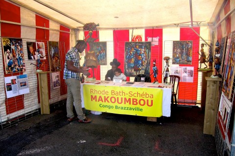 28 september 2013 › Exposition de Rhode Makoumbou dans le cadre de la journée culturelle «L'Afrique fête la Wallonie».