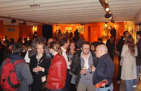 25 oktober 2007 › Vernissage de l'exposition collective «Identités, Art-Afrique-Aujourd'hui», présentée au Théâtre Marni.