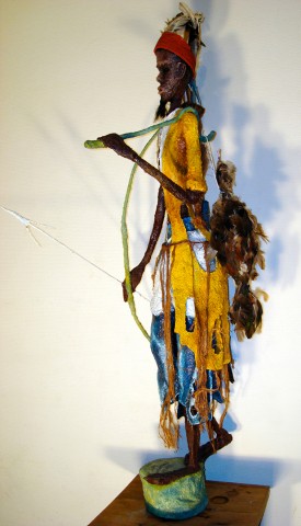 Rhode Makoumbou › Sculpture : «Le chasseur à l'oiseau (2)» (2005)