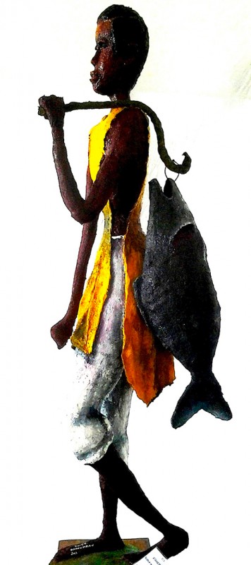Rhode Makoumbou › Sculpture : «Le grand pêcheur» (2014)