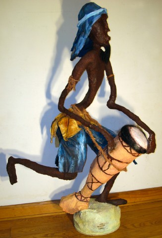 Rhode Makoumbou › Sculpture : «Le joueur de tam-tam (2)» (2006) • ID › 60